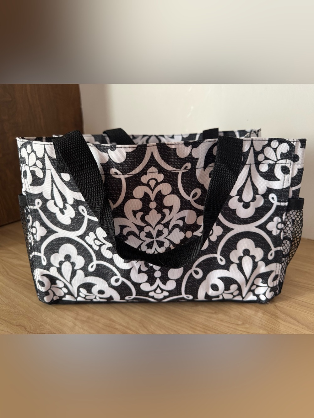 31 Brand- Black & White Damask Tote Bag - Stylish Women's Carryall